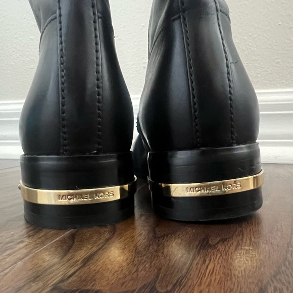 Michael Kors boots size 6M Women - Picture 2 of 5